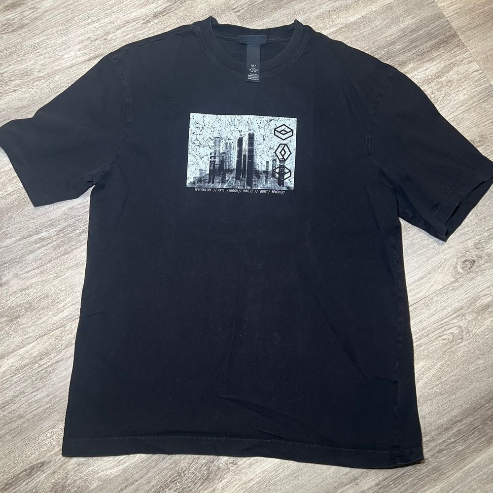 North America 2023 Retro Tokyo H&M brand‎ small